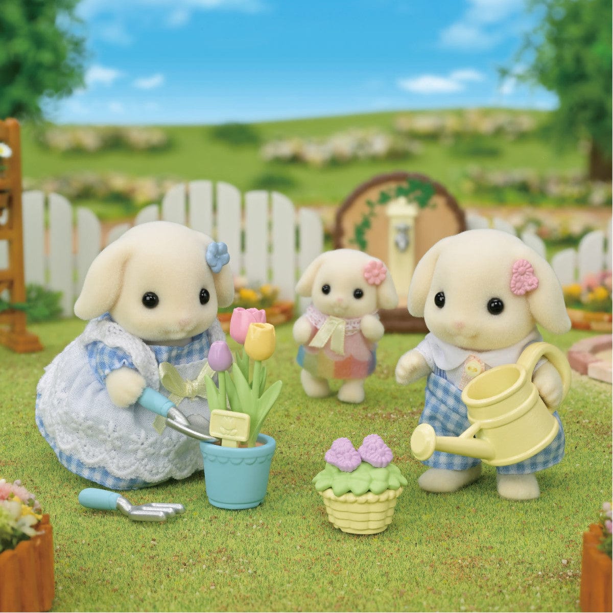 Blossom Gardening Set -Flora Rabbit Sister & Brother- - Image 4