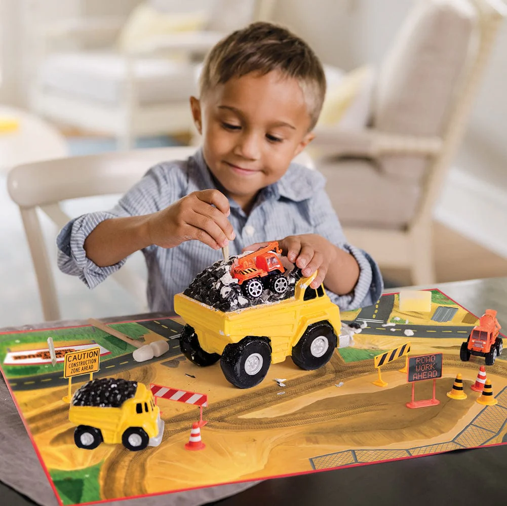 Dig It Up! Giant Truck Discovery - Image 8