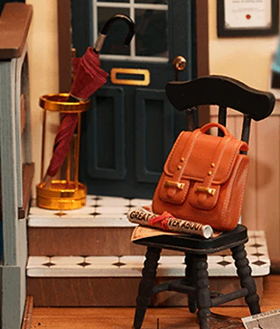 DIY Miniature House Kit: Kiki's Magic Emporium - Image 8