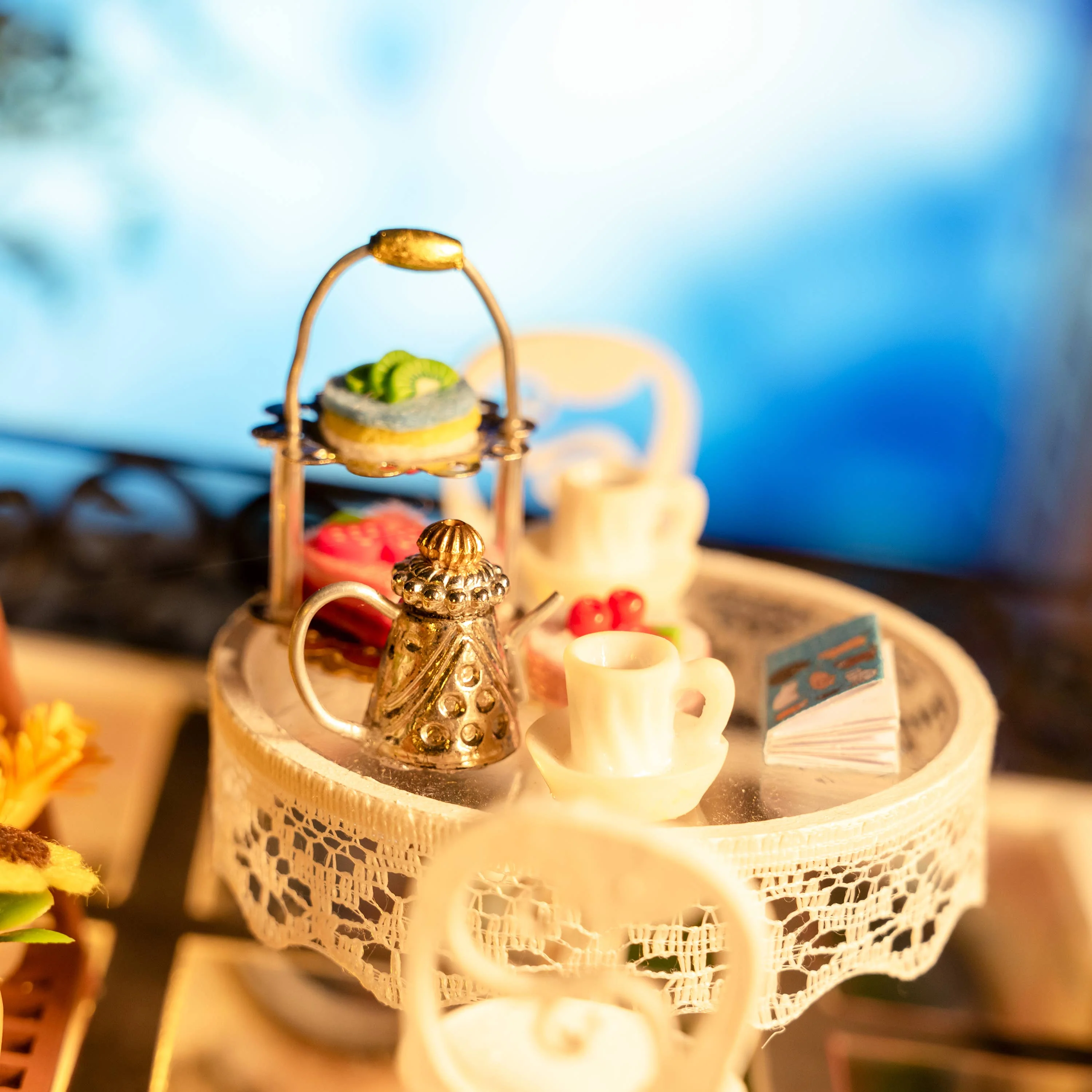 DIY Miniature House Kit: Pet Club - Image 2
