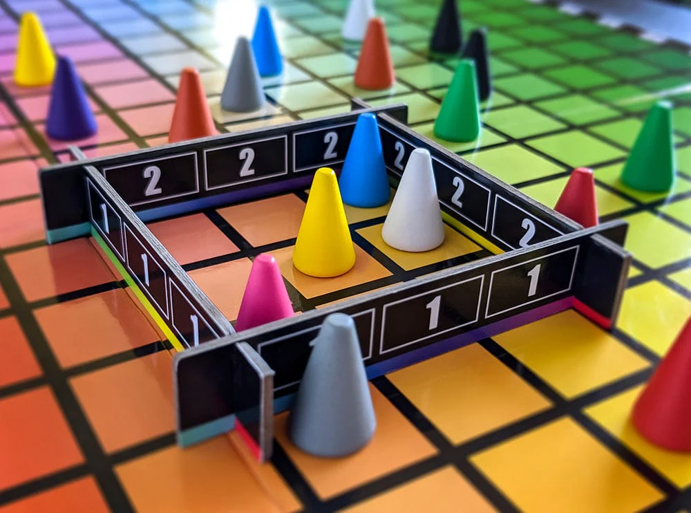 Hues and Cues Board Game - Image 17