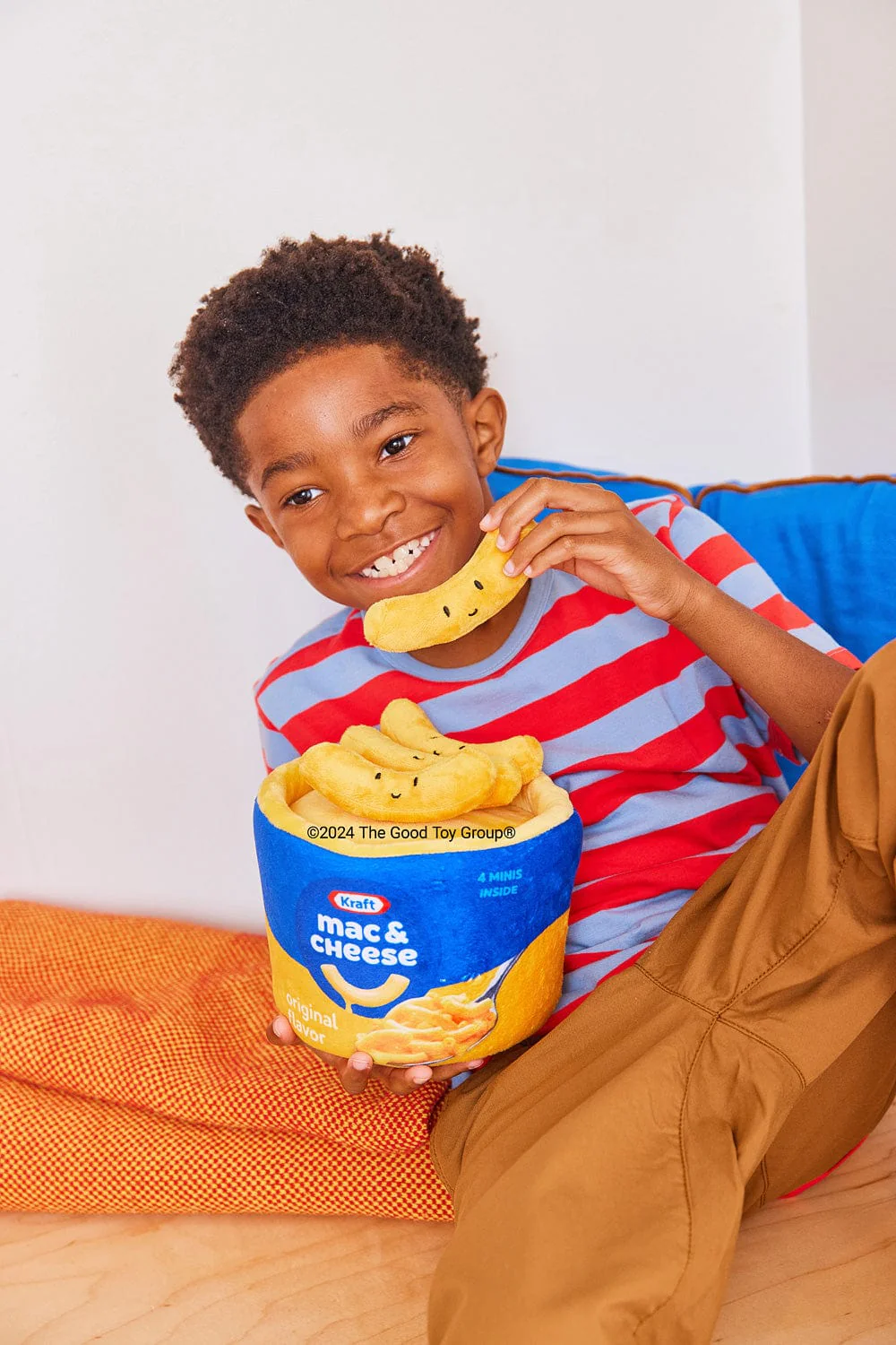 Kraft Mac and Cheese Microwave Packaging Plush - Image 4