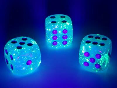 Luminary™ 16mm D6 Sky/silver Dice Block™ (12 dice) - Image 11