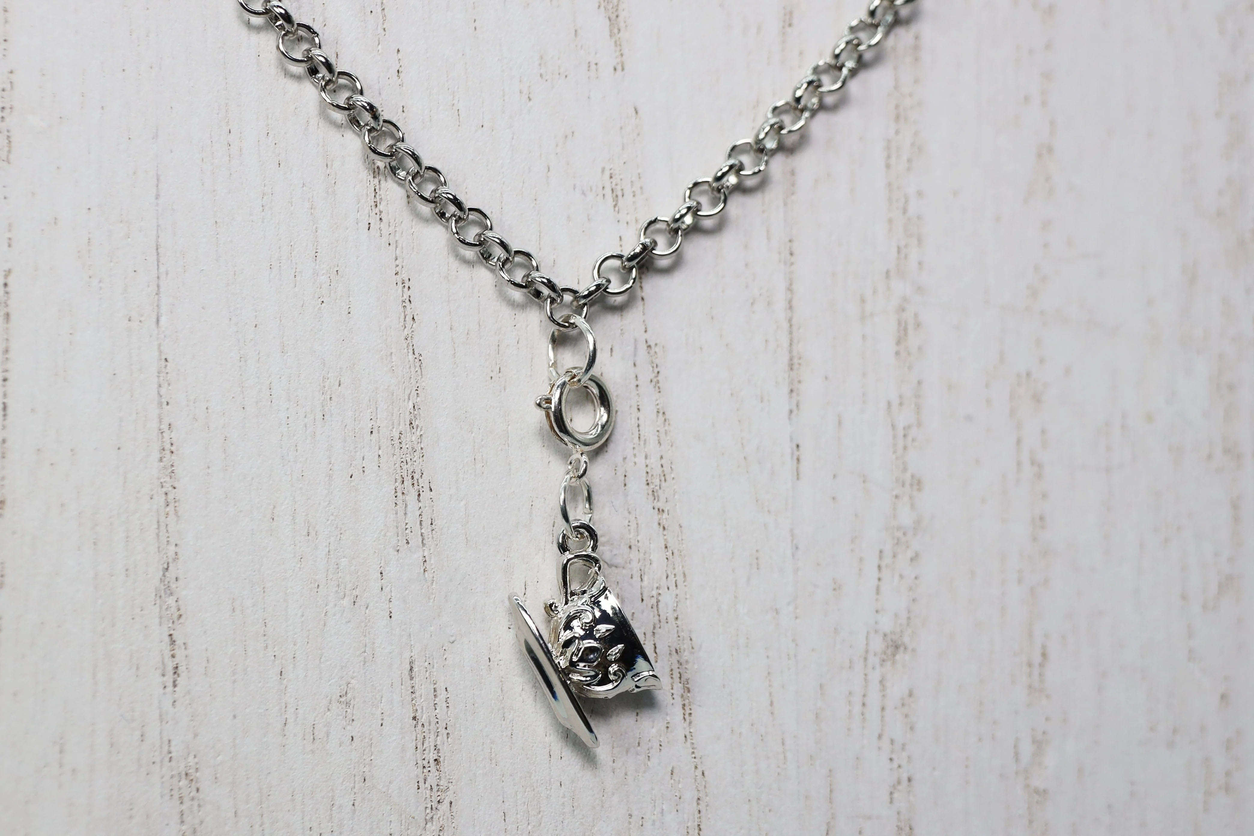 Mithril Teacup - Traveler's Trinkets